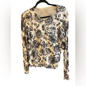 Van Heusen Size Small Gray & White Button Up Floral Top